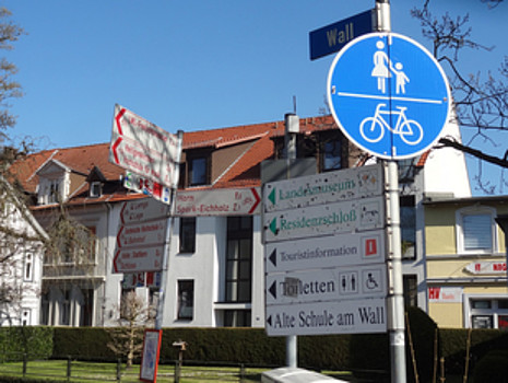 Wegweisungsschilder des Radverkehrsnetz NRW