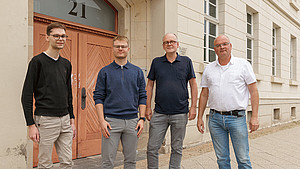 Gruppenaufnahme mit (von links) Jan Irmer, Nils Niederkrome, Dr. Alexander Uhlig und Dirk Schäfer aus dem Bauordnungsteam der Stadt Detmold