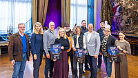 Gruppenfoto der Beteiligten an "Detmold funkelt"