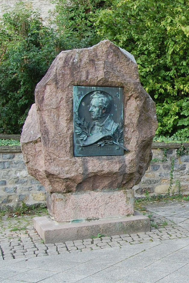 Lortzing-Denkmal